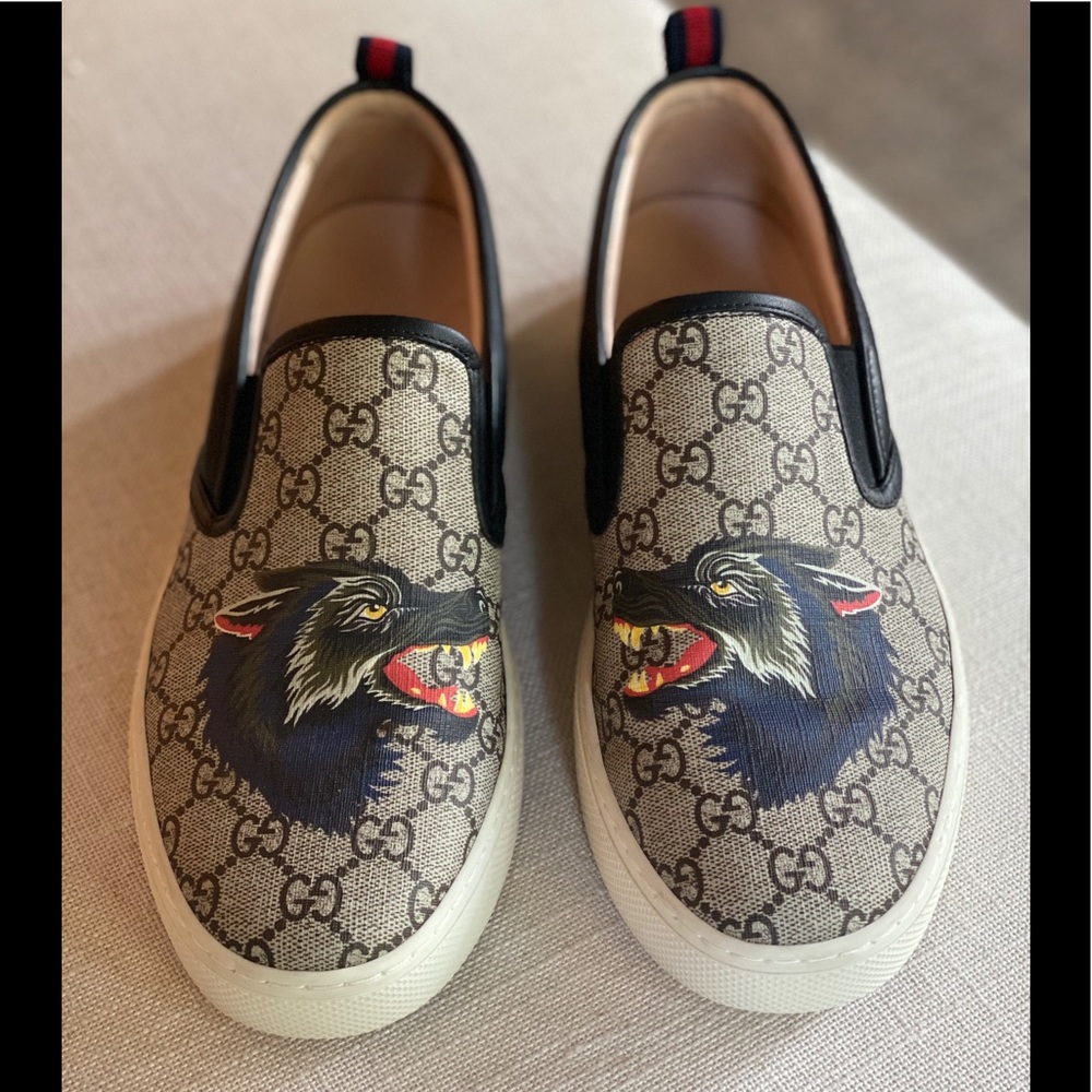 Gucci men wolf Gg supreme slide on slippers 8.5